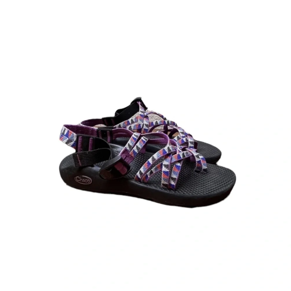 CHACO ZX/2 Classic Double Strap Toe Loop in Camper Purple Outdoor Sandals Size 9